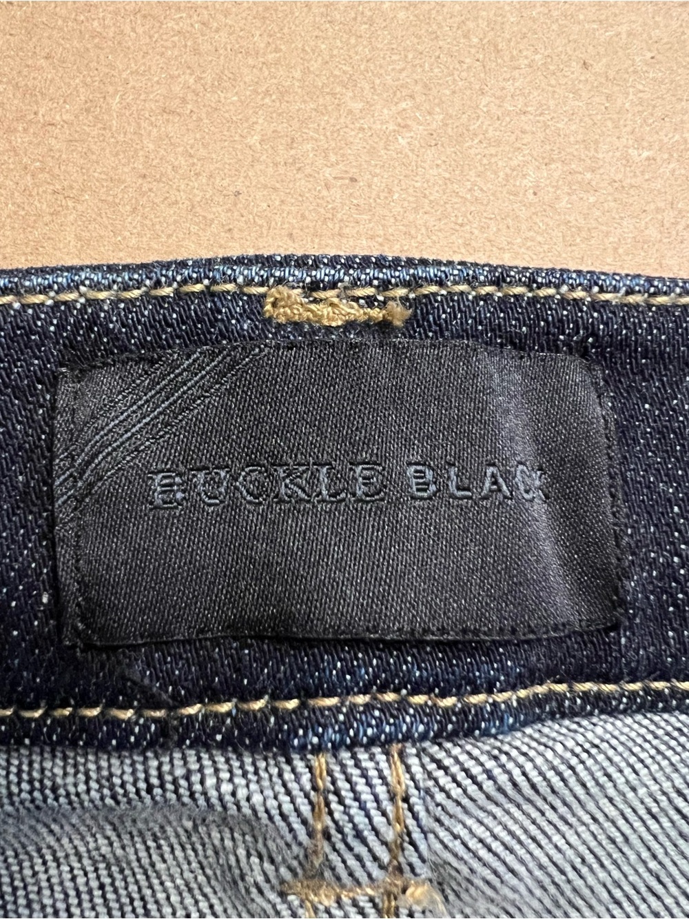 EUC- Buckle Black Women's Dark Indigo Skinny Jeans Fit #53. Size 28 x 32 - Picture 3 of 8